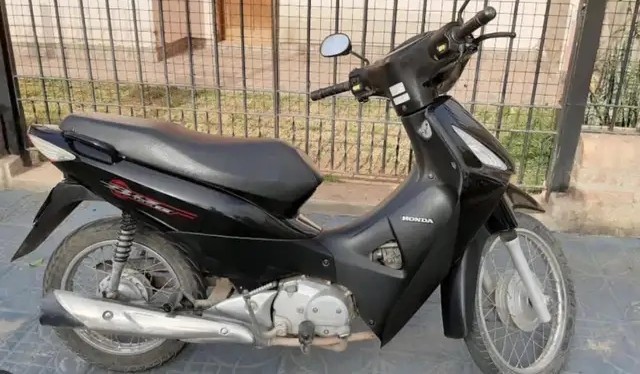 Moto robada en Pueblo Nuevo