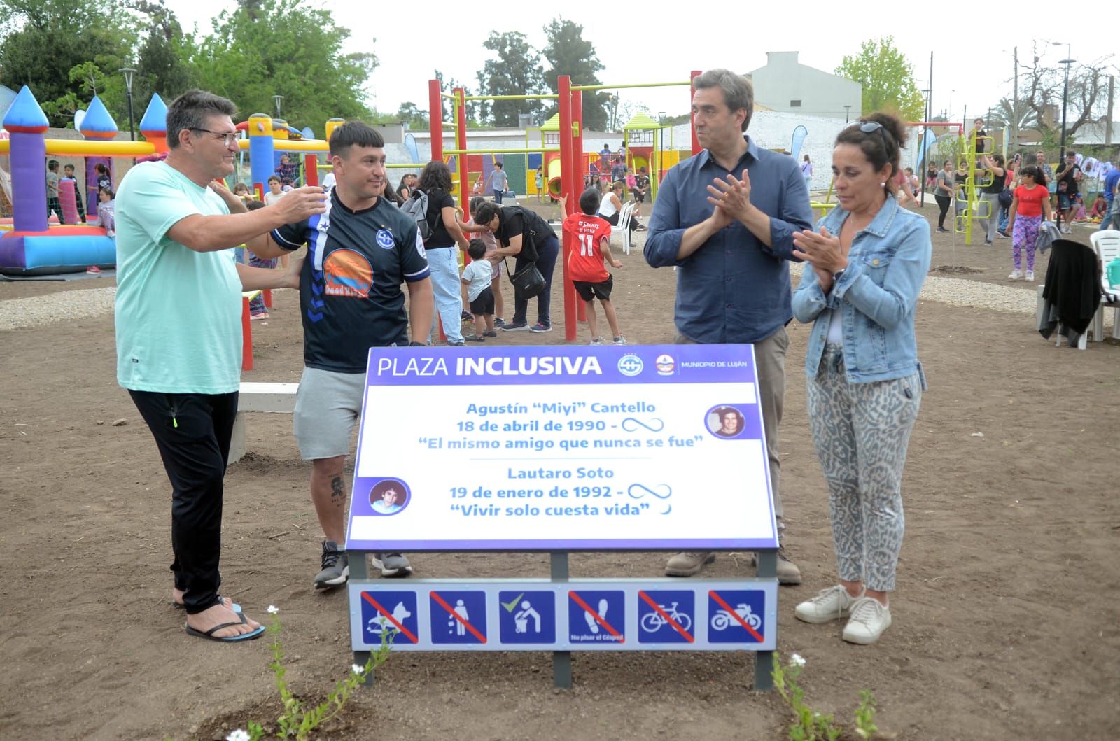 Quedó inaugurada la nueva plaza inclusiva del barrio Sarmiento