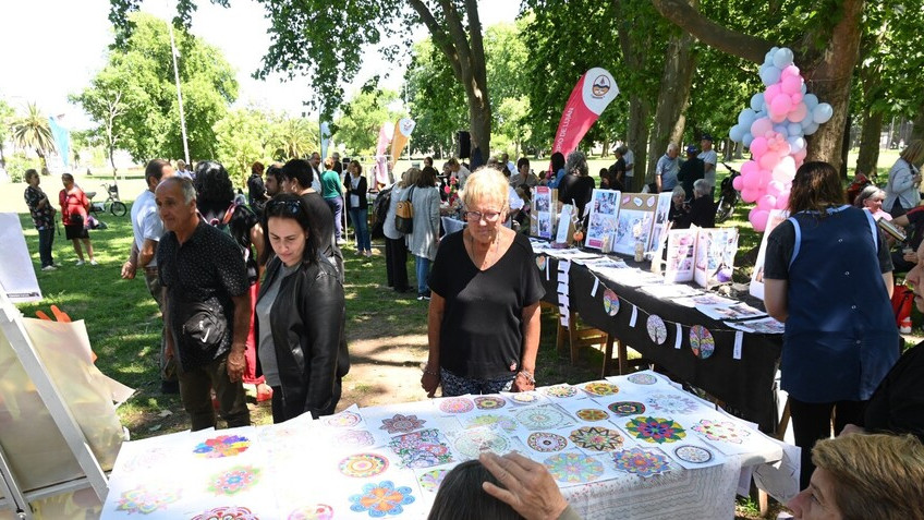 Exposición de fin de año de los talleres de personas mayores