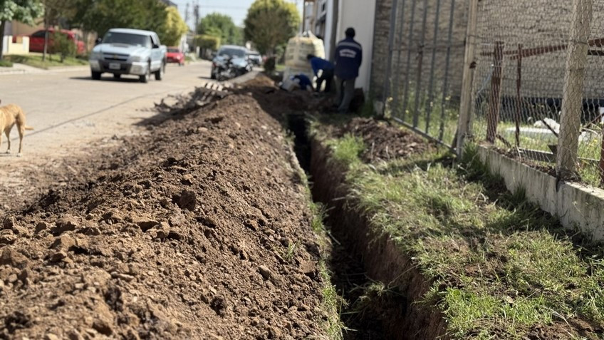 San Andrés de Giles: Se avanza en la red cloacal en 120 metros