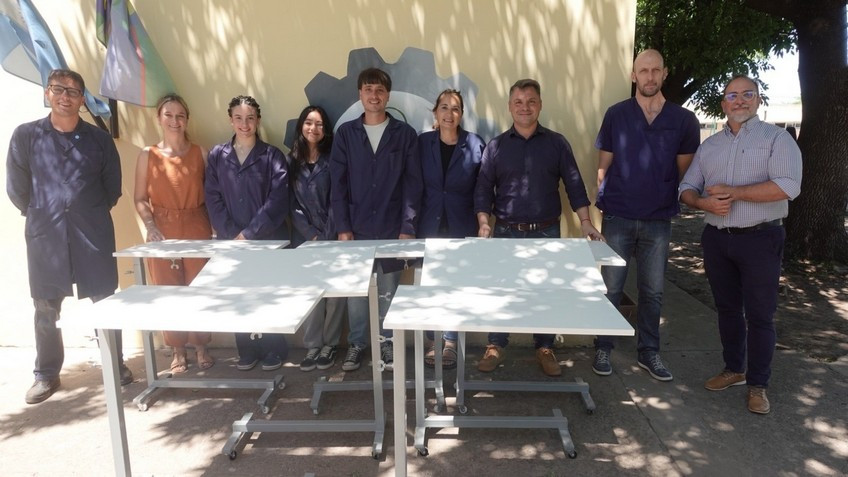 San Andrés de Giles: La Escuela Secundaria Técnica N° 1 construyó 10 mesas para el Hospital San Andrés